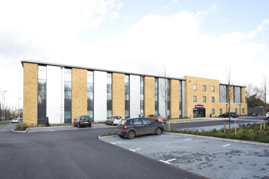 Premier Inn London Uxbridge Eksteriør bilde