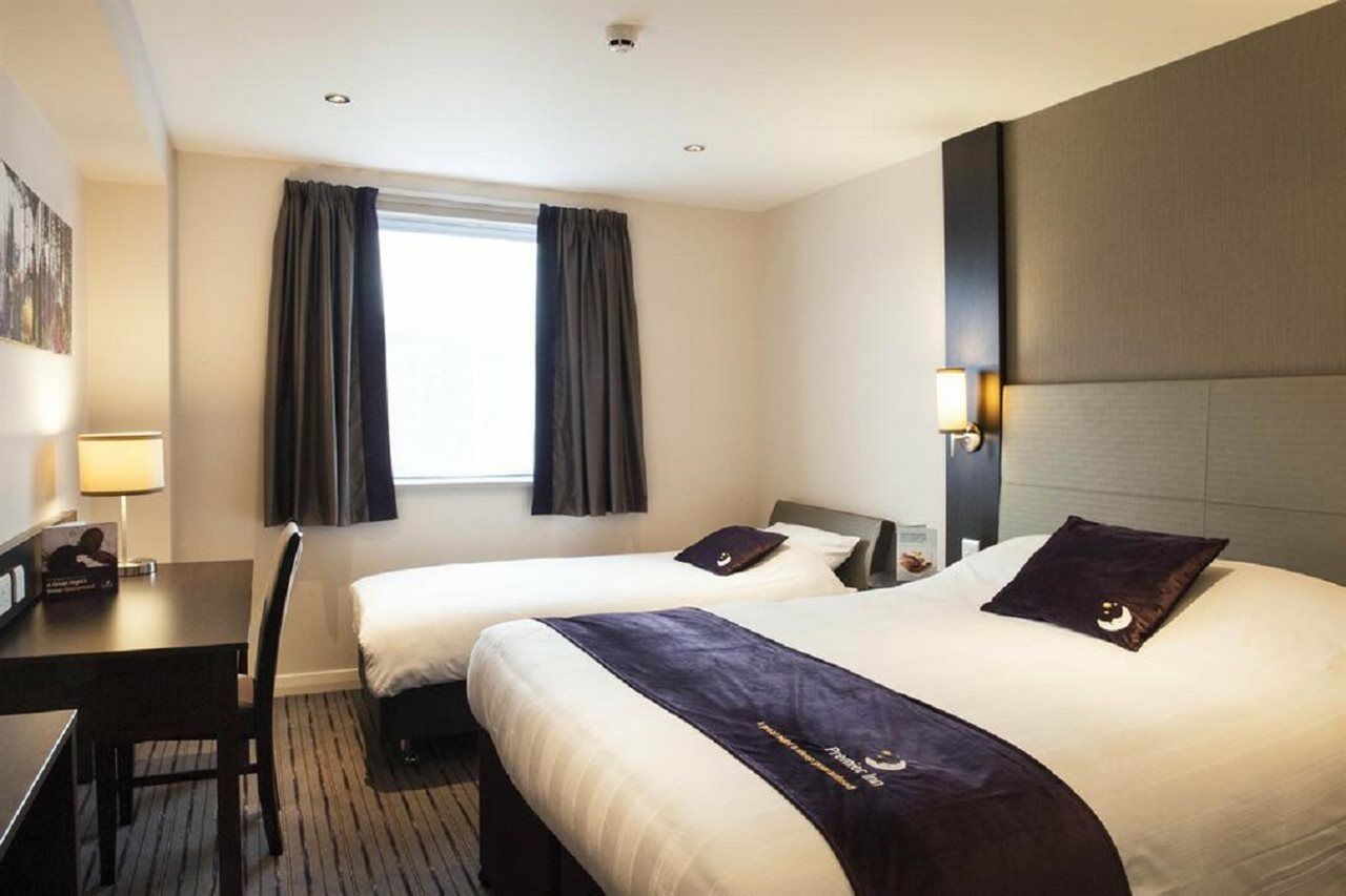Premier Inn London Uxbridge Eksteriør bilde